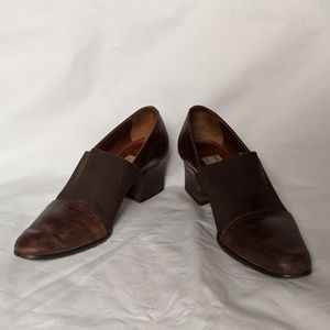 Vintage brown slip on heels